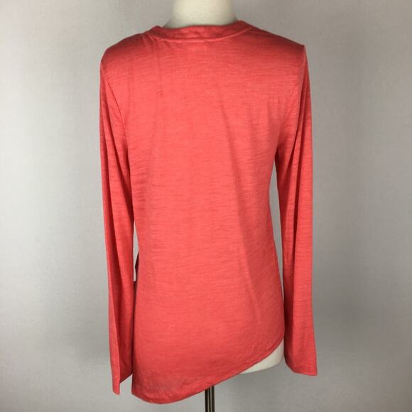 Hem and Thread Asymmetrical gathered Top Large - Picture 3 of 6